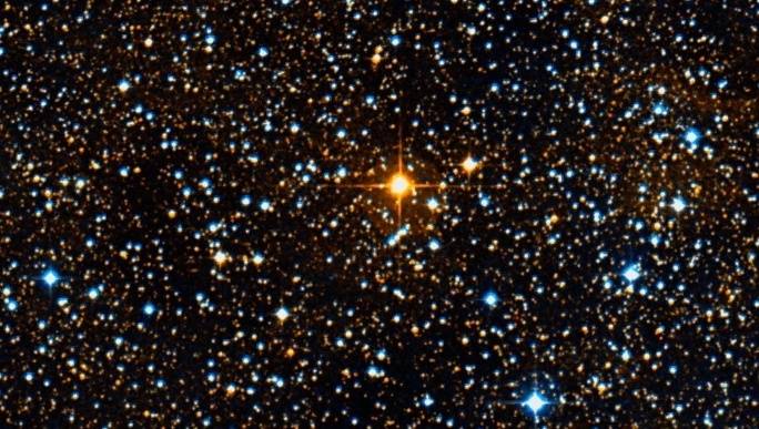UY_Scuti_zoomed_in%2C_Rutherford_Observatory%2C_07_September_2014.jpe