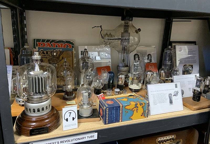 vacuumtube.jpg