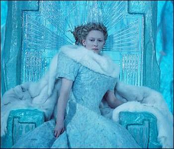 White-Witch-throne.jpg