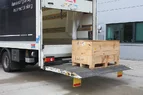 Tail-Lift-Chain.webp