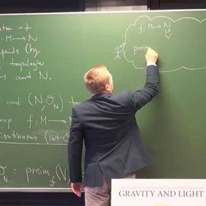 Lecture 1: Topology (Gravity and Light)